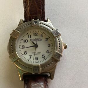 Field Ranger Women's Round Night Light Quartz Leather Brown Wrist Watch